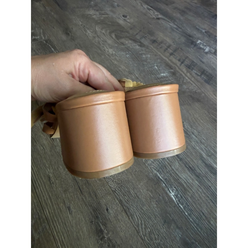 Chicos 9 Pia Leafy Block‎ Heel Tan Brown Slip On Mule Sandals Floral Appliqué - Picture 6 of 9